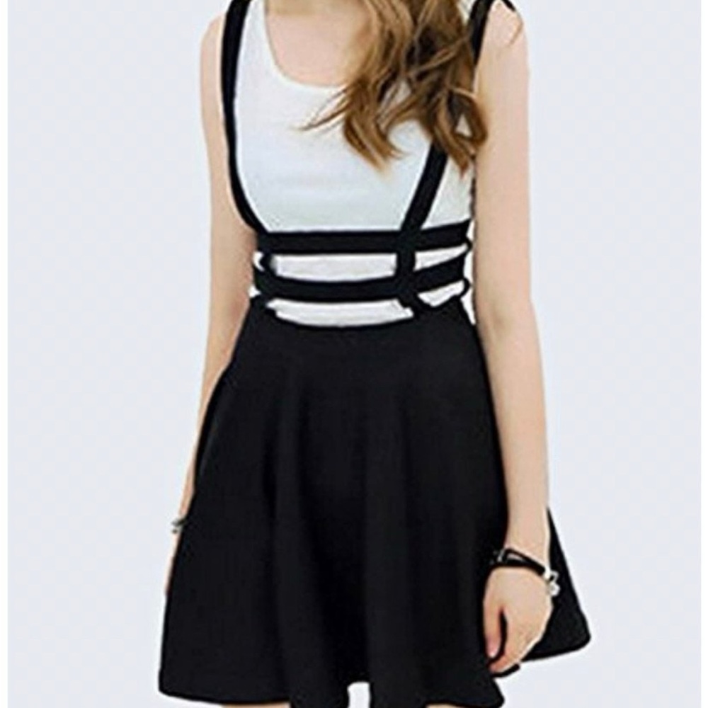 Bluetime Womens Pleated Suspender Skirt, NWT!